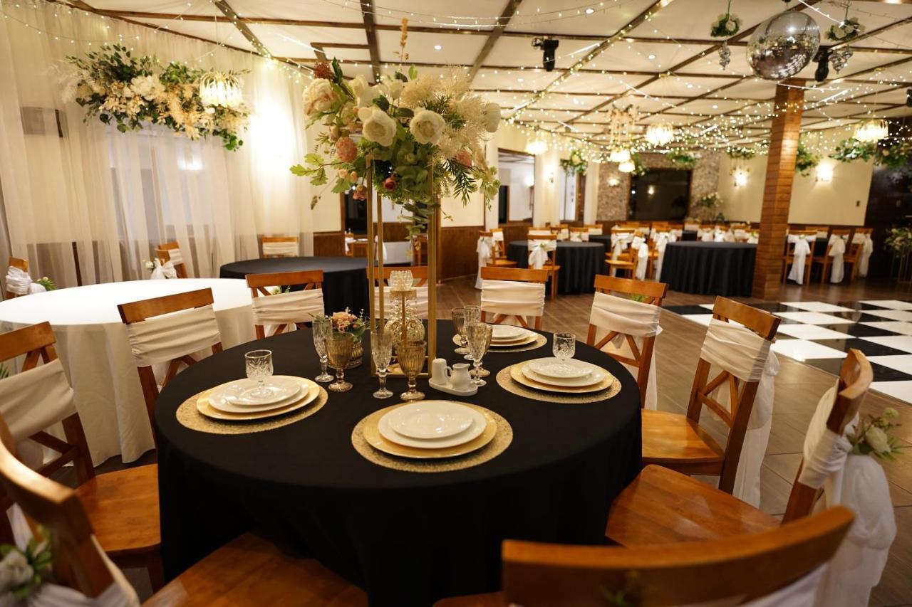 Hotel Butan Coronel מראה חיצוני תמונה